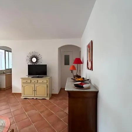 T3 Rte Des Sanguinaires *